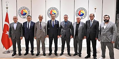 Kars Ticaret Borsası Heyetinden TOBB Başkanı Hisarcıklıoğlu’na Ziyaret