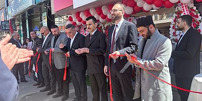 Kars'ta Harakani Eczanesi dualarla hizmete açıldı